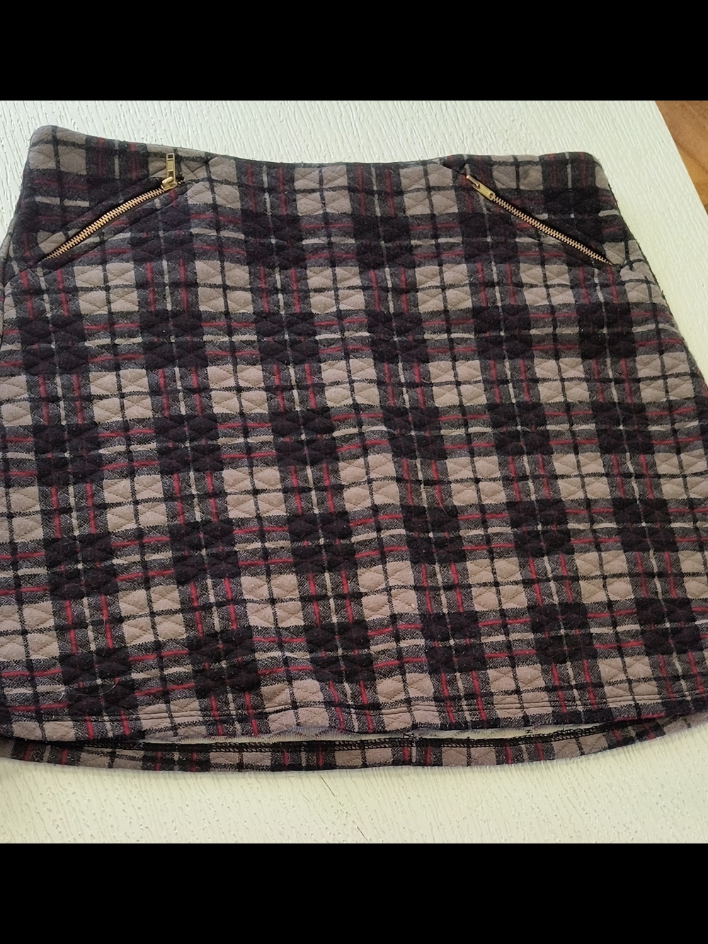 princess vera wang Plaid Quilted Mini Skirt in Taupe, Black & Red